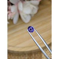 1.07 Ct. Color Change Sapphire from Ceylon (Sri Lanka) Life Style