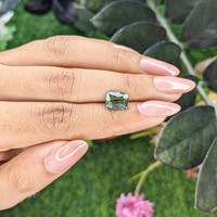 3.05 Ct. Bluish Green Sapphire from Tanzania Life Style