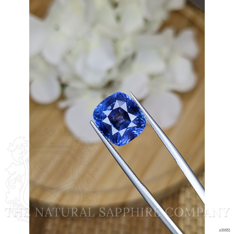 10.10 Ct. Blue Sapphire from Ceylon (Sri Lanka)