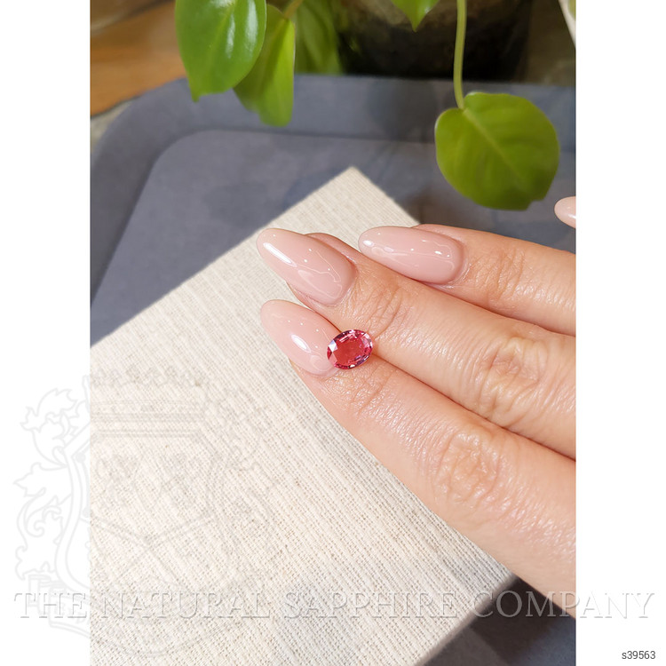 1.51 Ct. Reddish Pink Sapphire from Ceylon (Sri Lanka)
