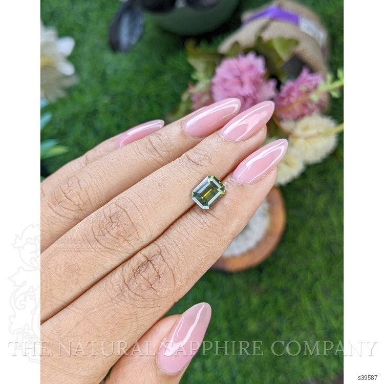 2.14 Ct. Yellowish Green Sapphire from Australia