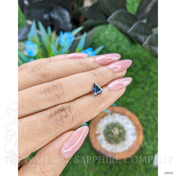 1.02 Ct. Greenish Blue Sapphire from Nigeria