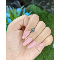 1.02 Ct. Greenish Blue Sapphire from Nigeria Life Style