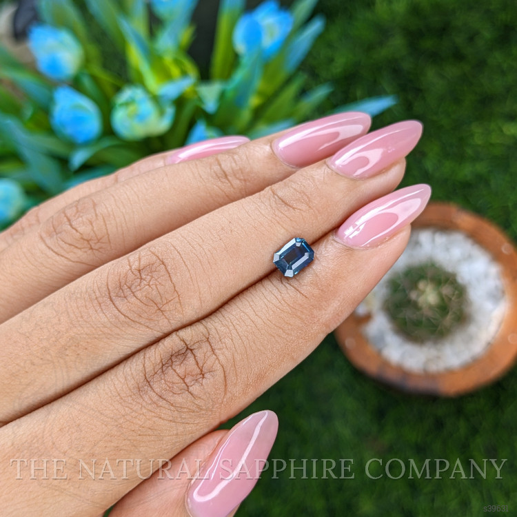 1.04 Ct. Greenish Blue Sapphire from Nigeria