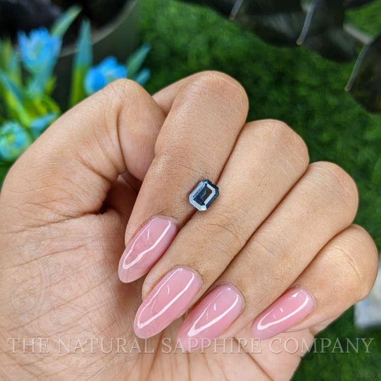 1.04 Ct. Greenish Blue Sapphire from Nigeria