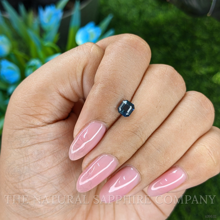 1.04 Ct. Greenish Blue Sapphire from Nigeria