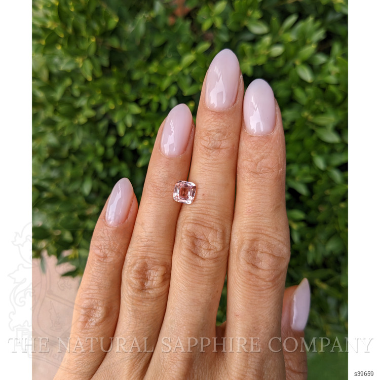 1.63 Ct. Padparadscha Sapphire from Ceylon (Sri Lanka)