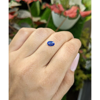 1.03 Ct. Blue Sapphire from Ceylon (Sri Lanka) Life Style