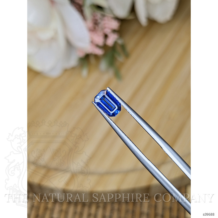 0.90 Ct. Blue Sapphire from Ceylon (Sri Lanka)