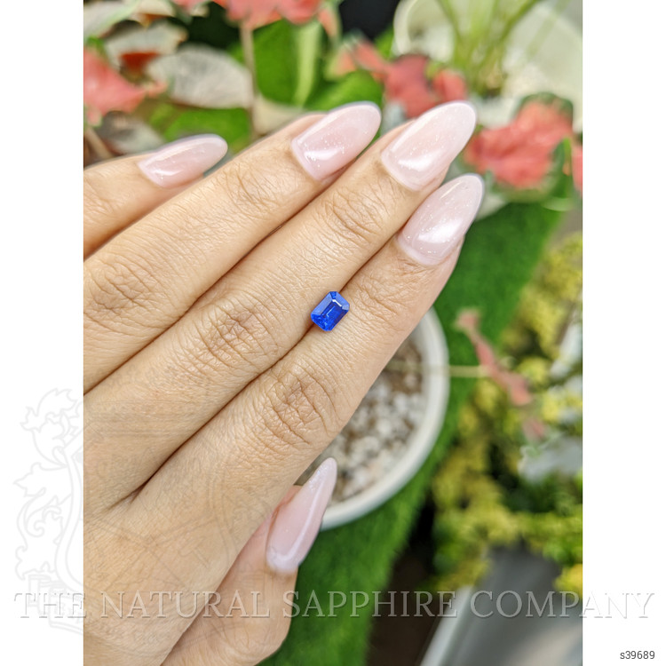 1.05 Ct. Blue Sapphire from Ceylon (Sri Lanka)