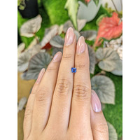 0.42 Ct. Blue Sapphire from Ceylon (Sri Lanka) Life Style