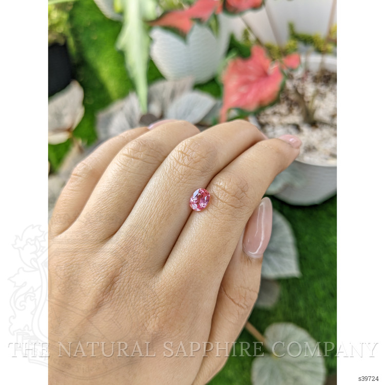 1.26 Ct. Padparadscha Sapphire from Ceylon (Sri Lanka)