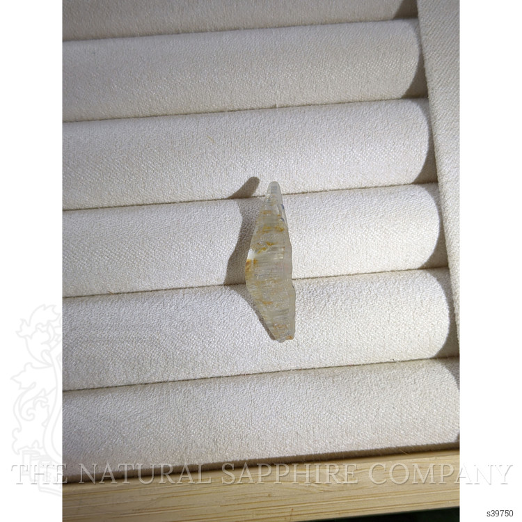 9.81 Ct. White Sapphire from Ceylon (Sri Lanka)