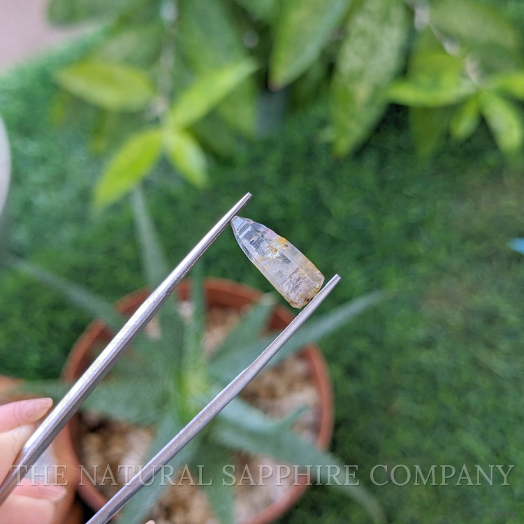 4.11 Ct. Bi Color / Parti Sapphire from Ceylon (Sri Lanka)