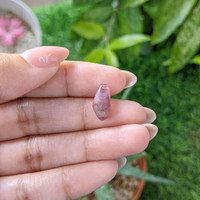 4.45 Ct. Pink Sapphire from Ceylon (Sri Lanka) Life Style