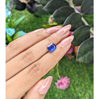 2.04 Ct. Blue Sapphire from Tanzania Life Style