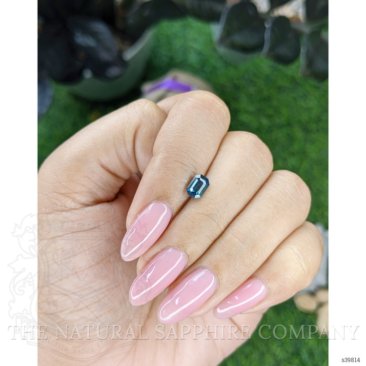 0.99 Ct. Greenish Blue Sapphire from Nigeria