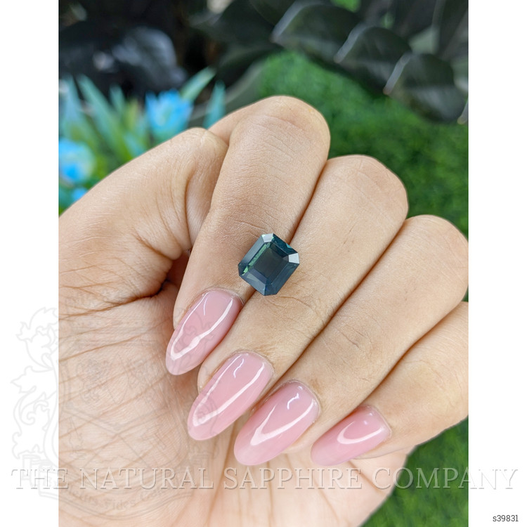4.22 Ct. Bluish Green Sapphire from Nigeria