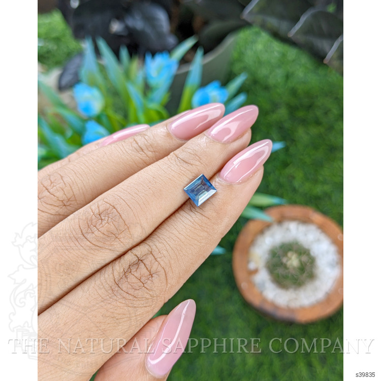 1.52 Ct. Greenish Blue Sapphire from Nigeria