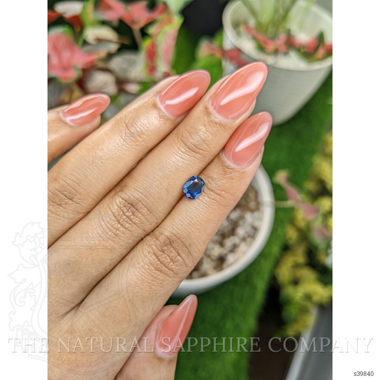 1.01 Ct. Bi Color Sapphire from Madagascar