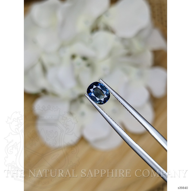 1.01 Ct. Bi Color Sapphire from Madagascar