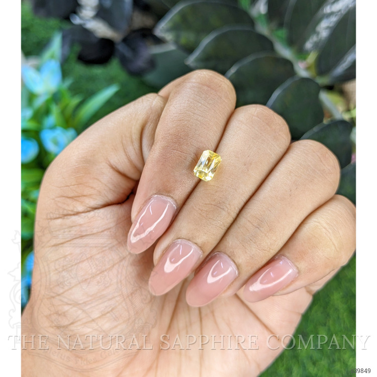 1.81 Ct. Yellow Sapphire from Ceylon (Sri Lanka)