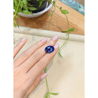 18.10 Ct. Blue Sapphire from Ceylon (Sri Lanka) Life Style