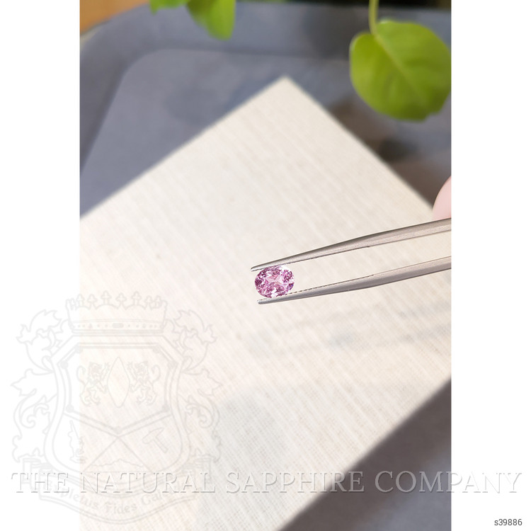 1.31 Ct. Pink Sapphire from Ceylon (Sri Lanka)