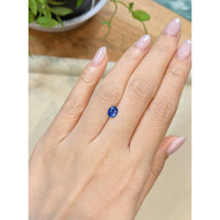0.95 Ct. Blue Sapphire from Ceylon (Sri Lanka) Life Style