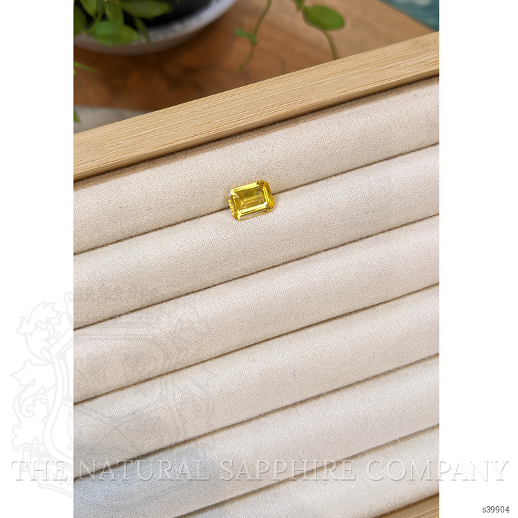 3.14 Ct. Yellow Sapphire from Ceylon (Sri Lanka)