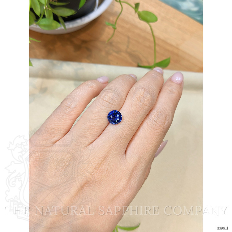 3.04 Ct. Blue Sapphire from Ceylon (Sri Lanka)
