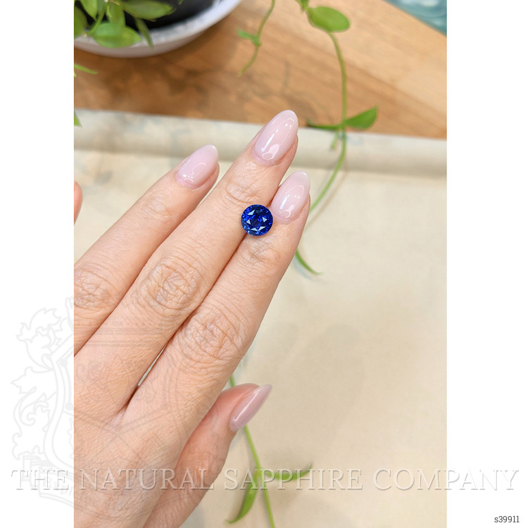 3.04 Ct. Blue Sapphire from Ceylon (Sri Lanka)
