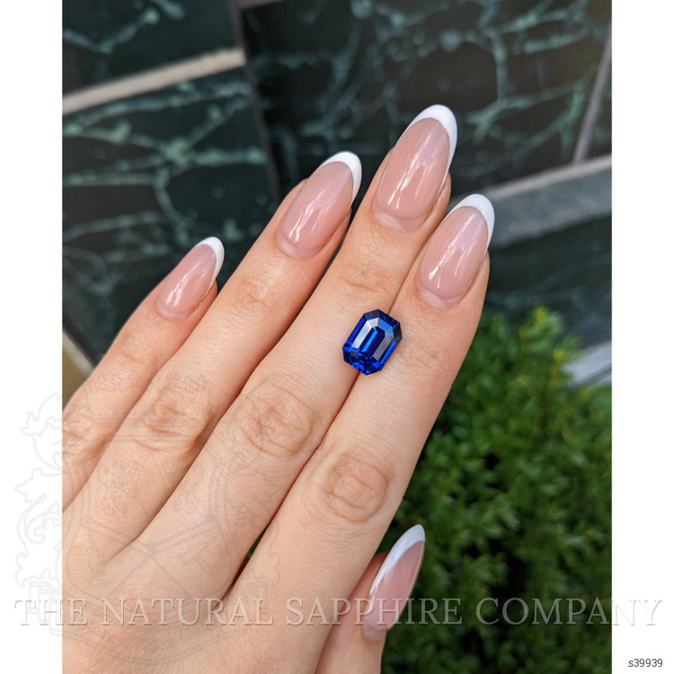 6.37 Ct. Blue Sapphire from Ceylon (Sri Lanka)