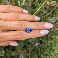 4.13 Ct. Blue Sapphire from Ceylon (Sri Lanka) Life Style