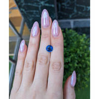 3.84 Ct. Blue Sapphire from Ceylon (Sri Lanka) Life Style