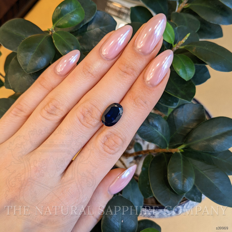 7.22 Ct. Blue Sapphire from Ceylon (Sri Lanka)