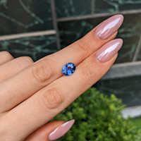 3.05 Ct. Blue Sapphire from Ceylon (Sri Lanka) Life Style
