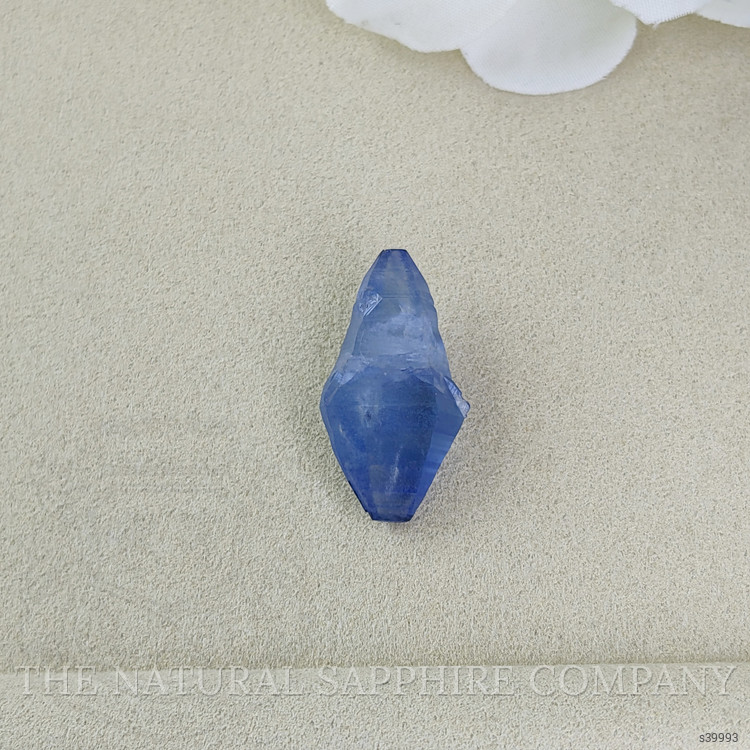 22.56 Ct. Blue Sapphire Crystal from Ceylon (Sri Lanka)