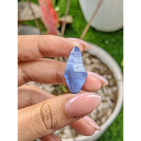 22.56 Ct. Blue Sapphire Crystal from Ceylon (Sri Lanka) Life Style
