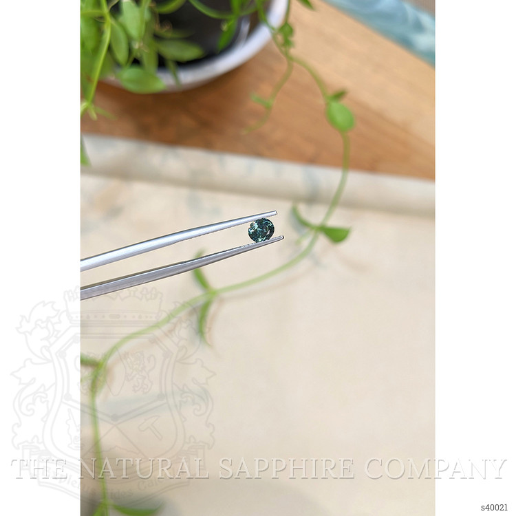 0.47 Ct. Bluish Green Sapphire from Montana