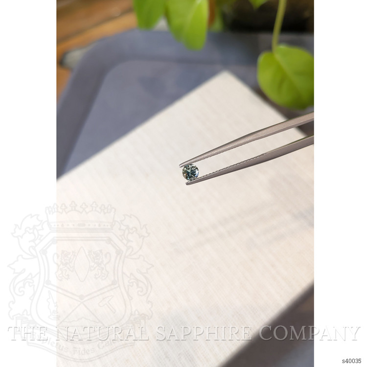 0.30 Ct. Yellowish Green Sapphire from Montana