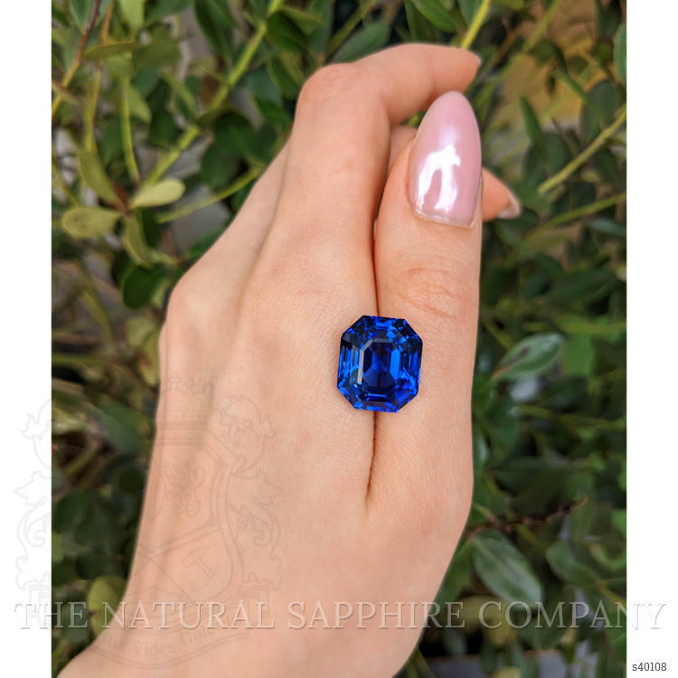21.68 Ct. Blue Sapphire from Ceylon (Sri Lanka)
