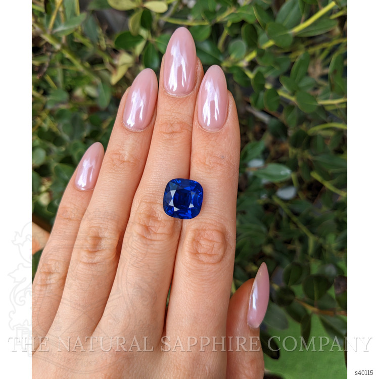 11.45 Ct. Blue Sapphire from Ceylon (Sri Lanka)