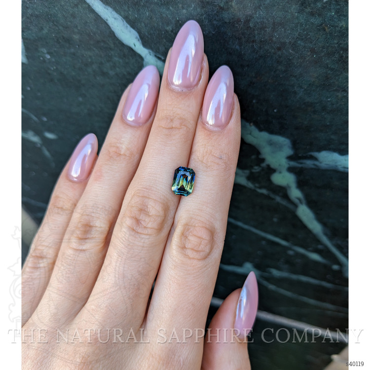 3.55 Ct. Bi Color Sapphire from Ceylon (Sri Lanka)