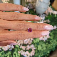 2.06 Ct. Purplish Pink Sapphire from Ceylon (Sri Lanka) Life Style