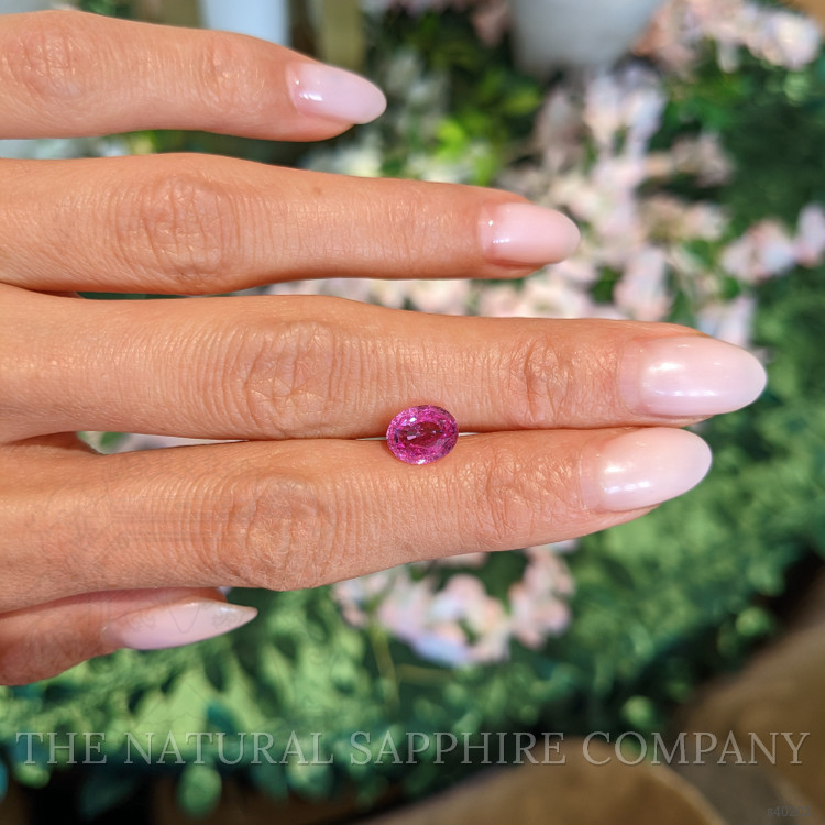 2.41 Ct. Pink Sapphire from Ceylon (Sri Lanka)