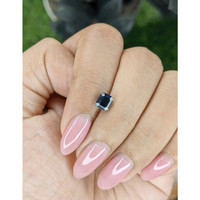 1.03 Ct. Blue Sapphire from Nigeria Life Style