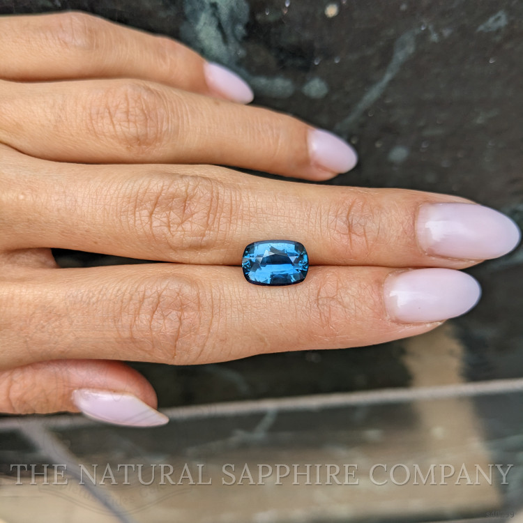 4.20 Ct. Blue Sapphire from Ceylon (Sri Lanka)