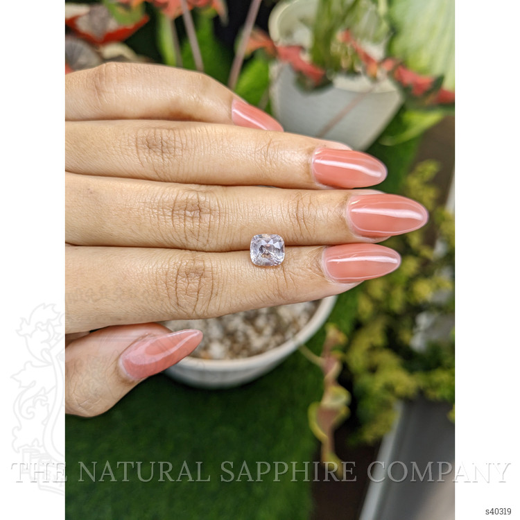 3.34 Ct. Pink Sapphire from Ceylon (Sri Lanka)