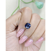 4.03 Ct. Blue Sapphire from Ceylon (Sri Lanka) Life Style